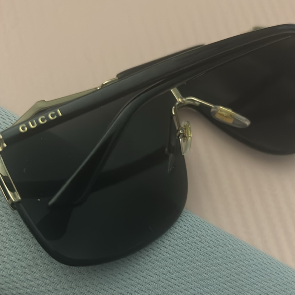 Authentic Gucci men classes - Picture 5 of 6